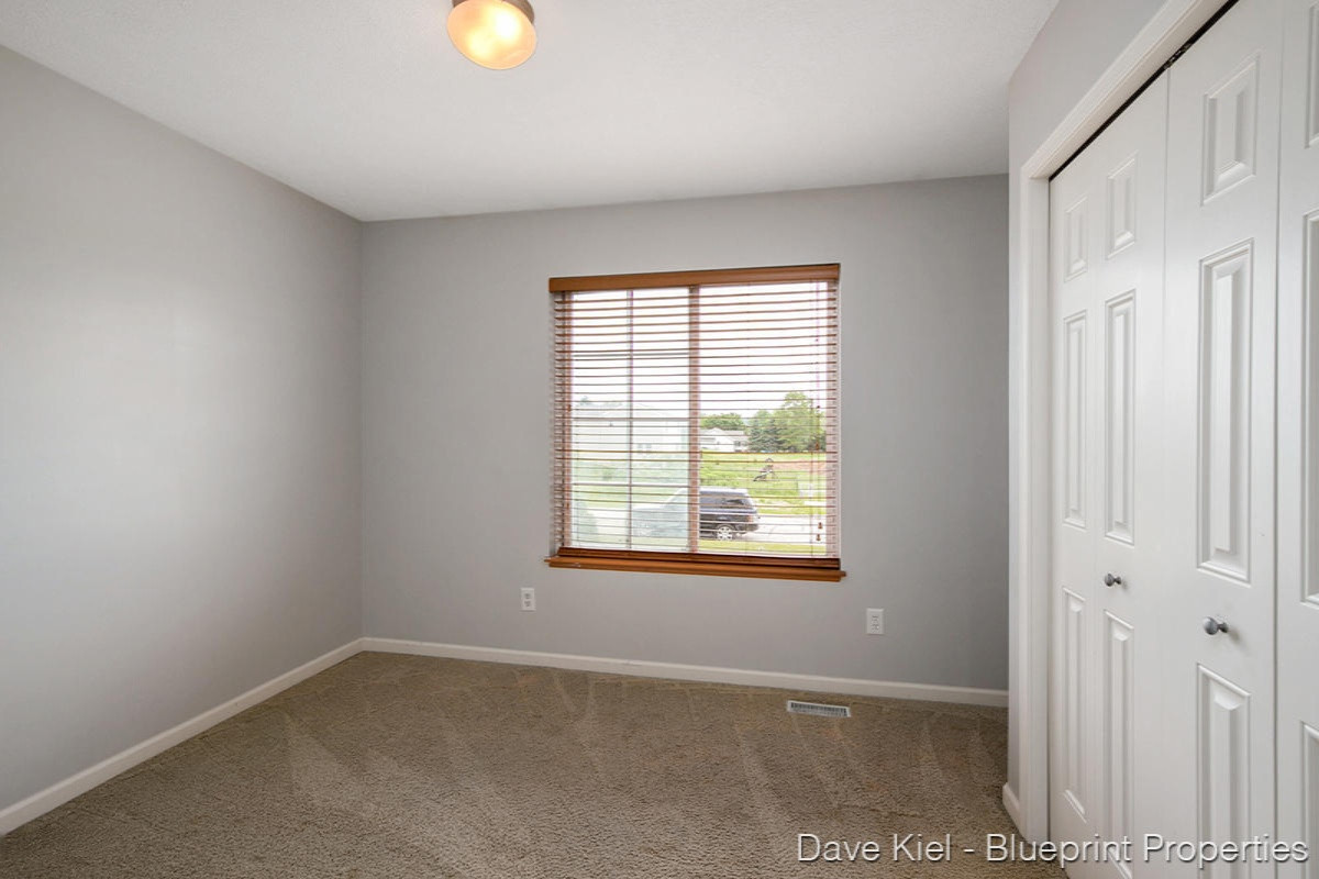 431 Seneca Ridge Drive Middleville, MI 49333 - Photo 14 of 23 IMG_0444