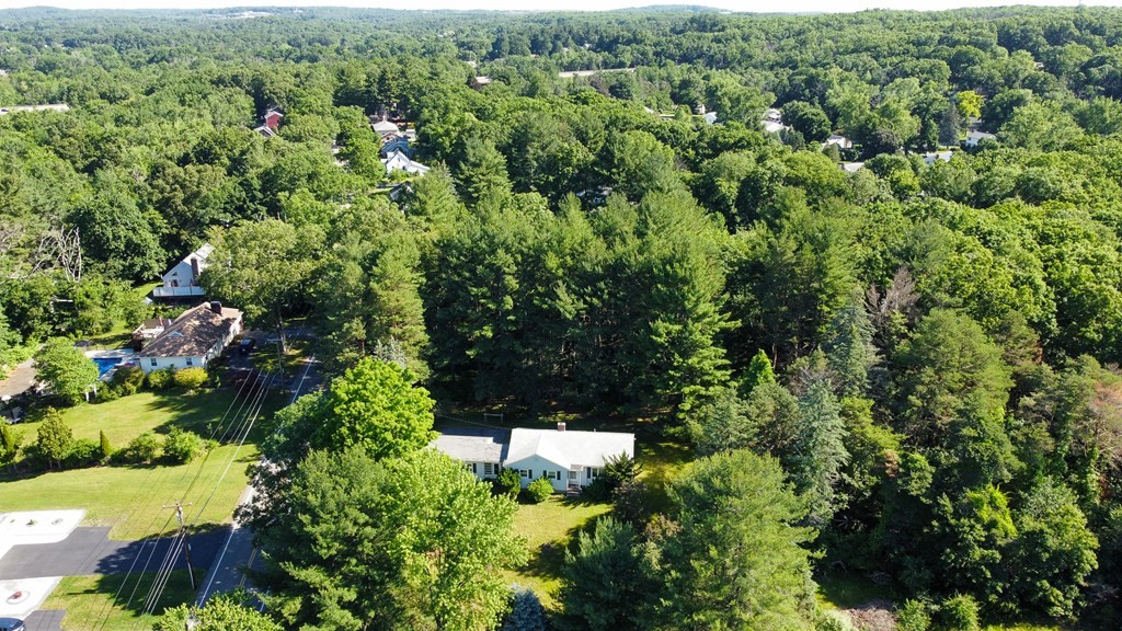14 Snow Road Grafton, MA 01536 - Photo 12 of 22 Gallery Image 12