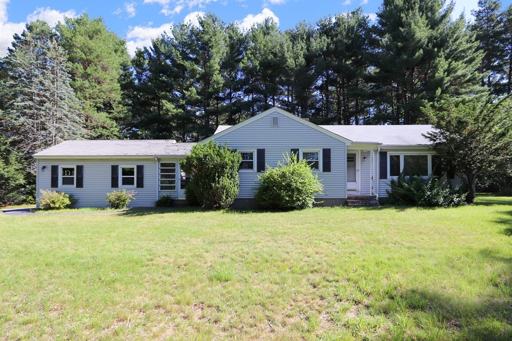 14 Snow Road Grafton, MA 01536 - Photo 6 of 22 Gallery Image 6