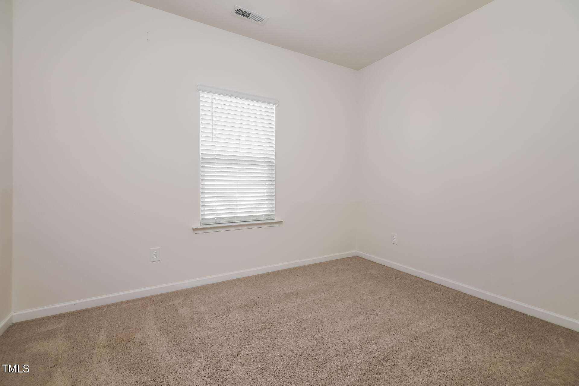 6821 Resting Grove Road Raleigh, NC 27610 - Photo 20 of 22 016-photo-bedroom-14257537