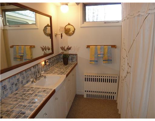 166 Blanchard Road Cumberland, ME 04021 - Photo 16 of 24 Bathroom.