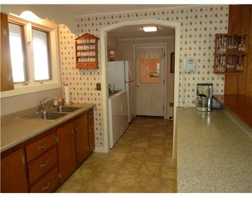 166 Blanchard Road Cumberland, ME 04021 - Photo 3 of 24 Kitchen.