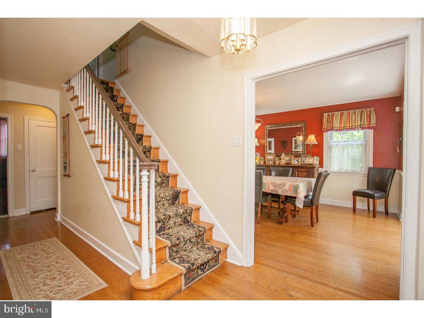 1112 Orleans Road Cheltenham, PA 19012 - Photo 2 of 22 Hallway
