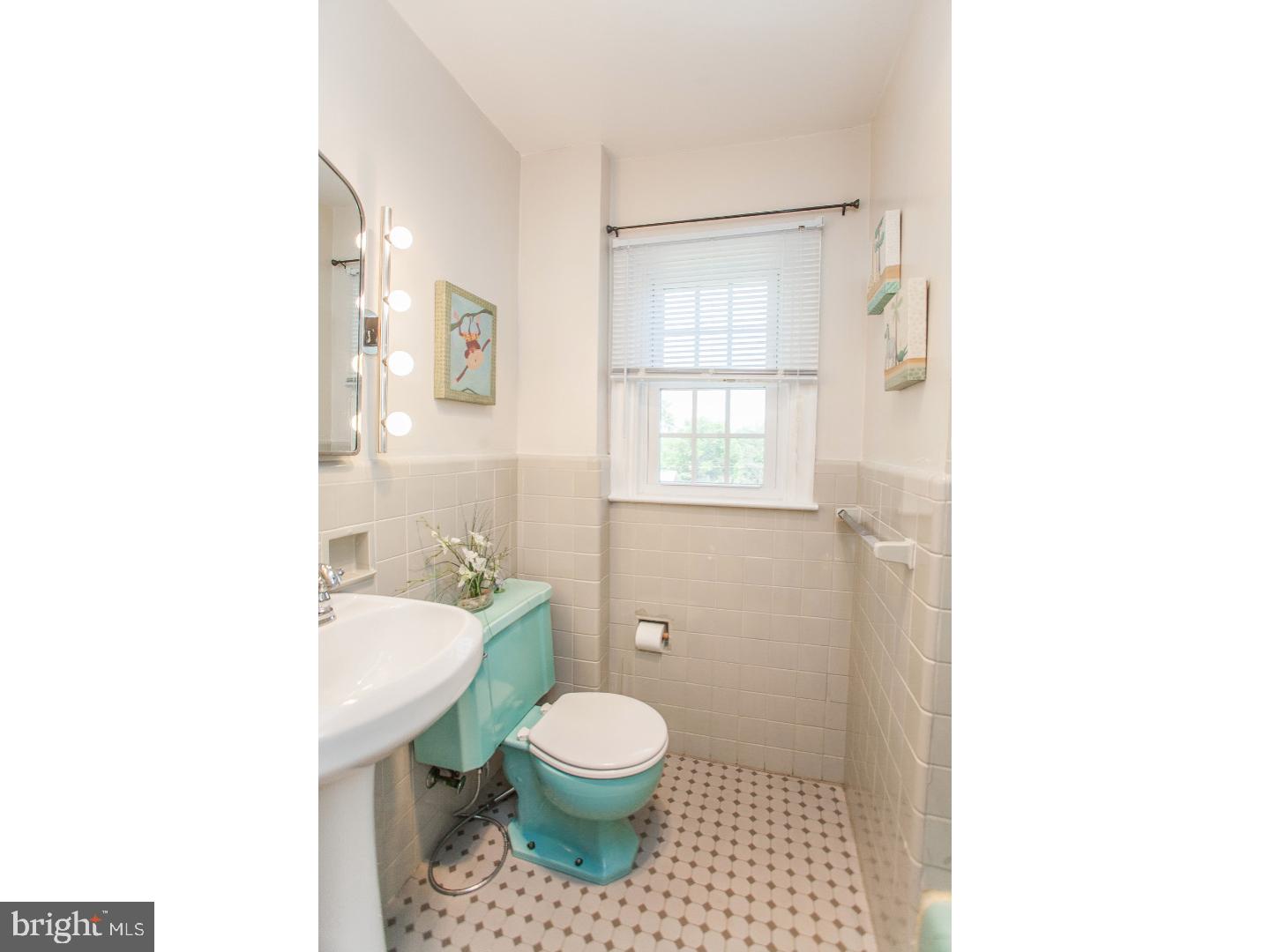 1112 Orleans Road Cheltenham, PA 19012 - Photo 17 of 22 Bathroom