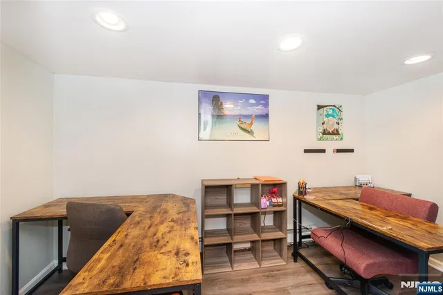 $425,000 | 304 Squaw Trail, Hopatcong, NJ 07821