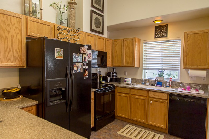 10175 Pine Cone Road Truckee, CA 96161 - Photo 6 of 14 Gallery Image 6