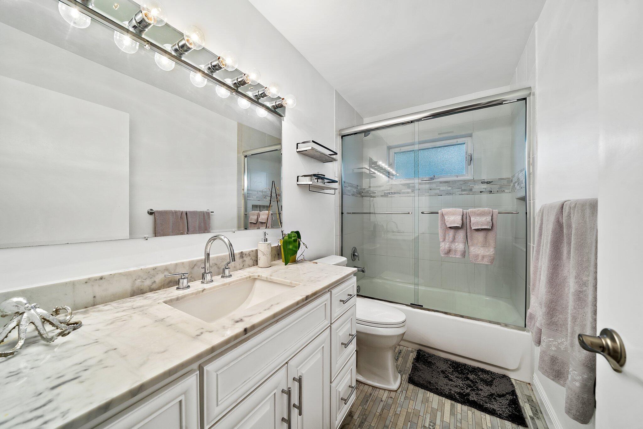 5895 Keith Road Jupiter, FL 33458 - Photo 25 of 62 049-5895KeithRoad-Jupiter-FL-33458-SMALL