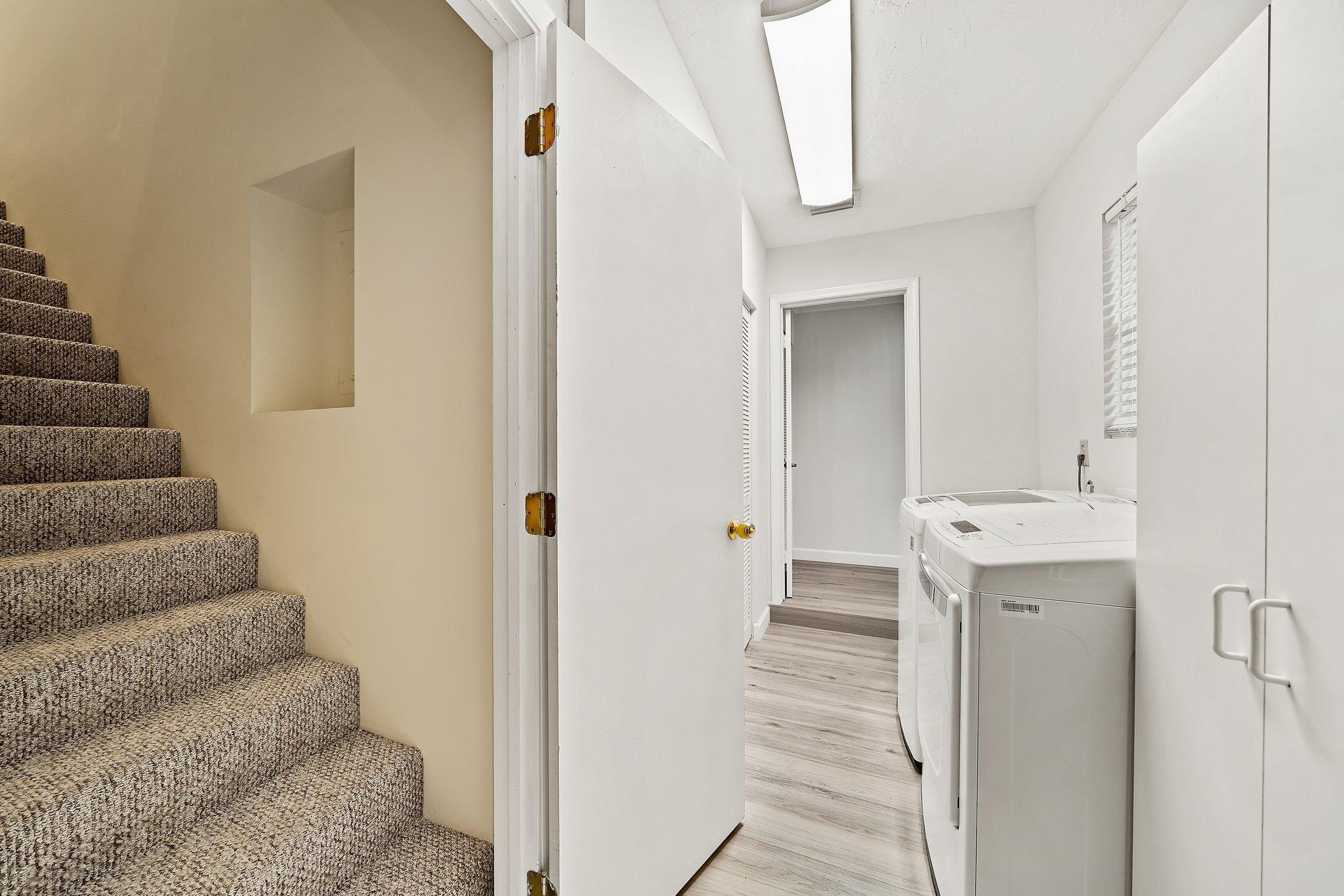 5895 Keith Road Jupiter, FL 33458 - Photo 30 of 62 054-5895KeithRoad-Jupiter-FL-33458-SMALL