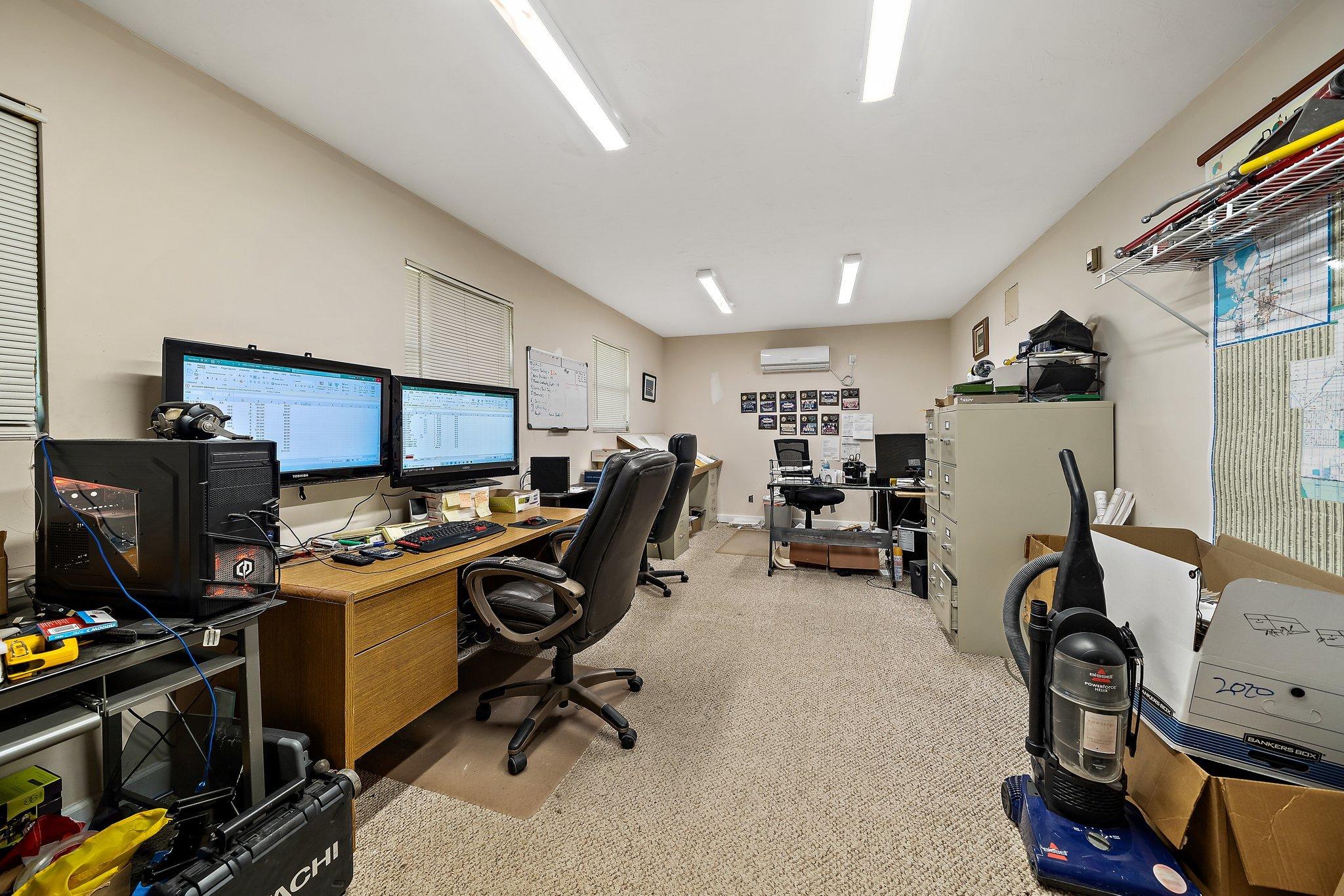 5895 Keith Road Jupiter, FL 33458 - Photo 48 of 62 061-5895KeithRoad-Jupiter-FL-33458-SMALL