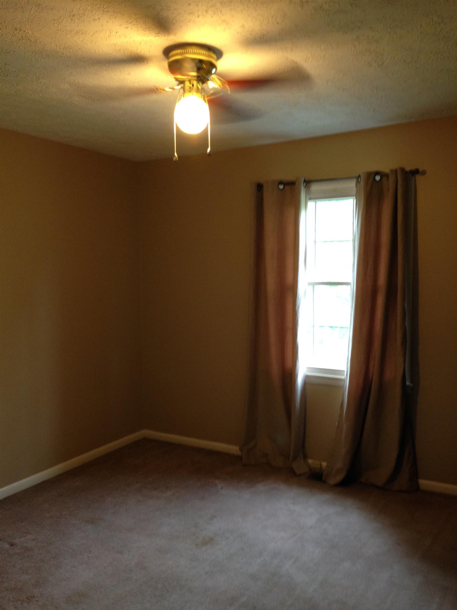 1066 Slaters Creek Road Goodlettsville, TN 37072 - Photo 8 of 16 Gallery Image 8