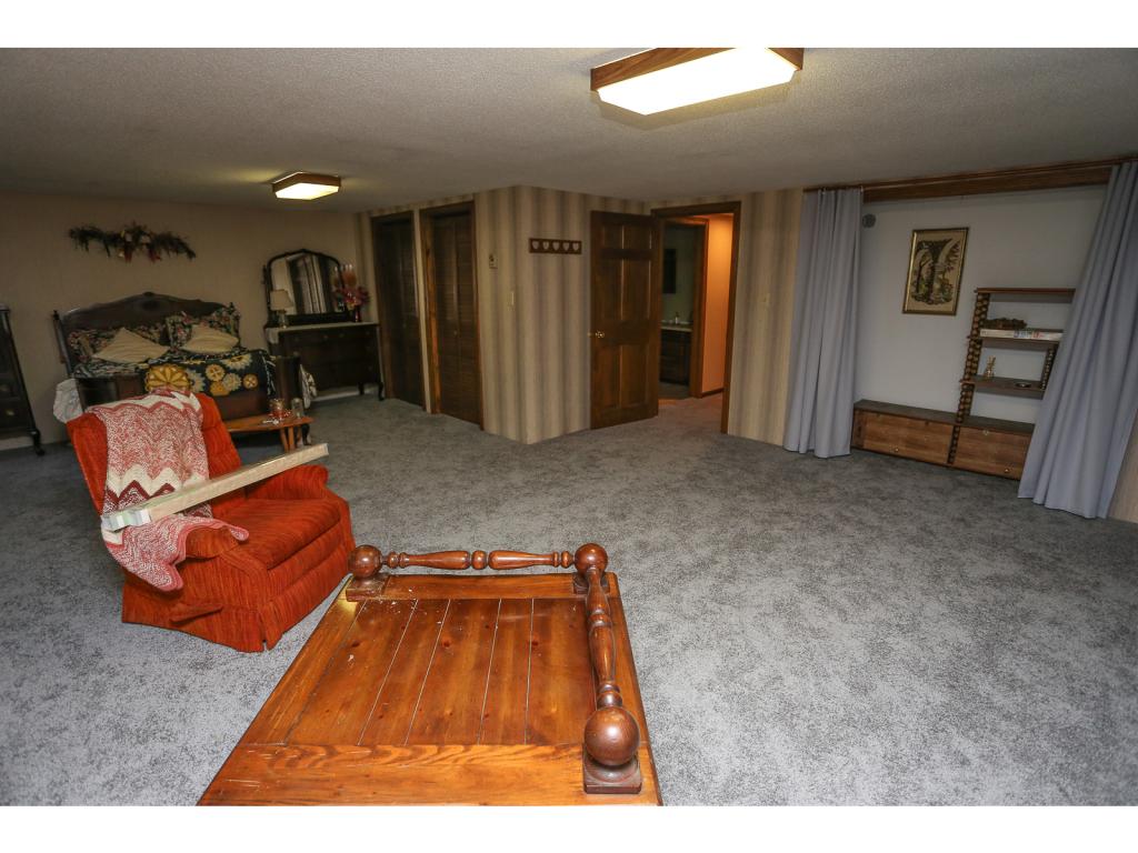 104 Hackett Hill Road Hooksett, NH 03106 - Photo 30 of 32