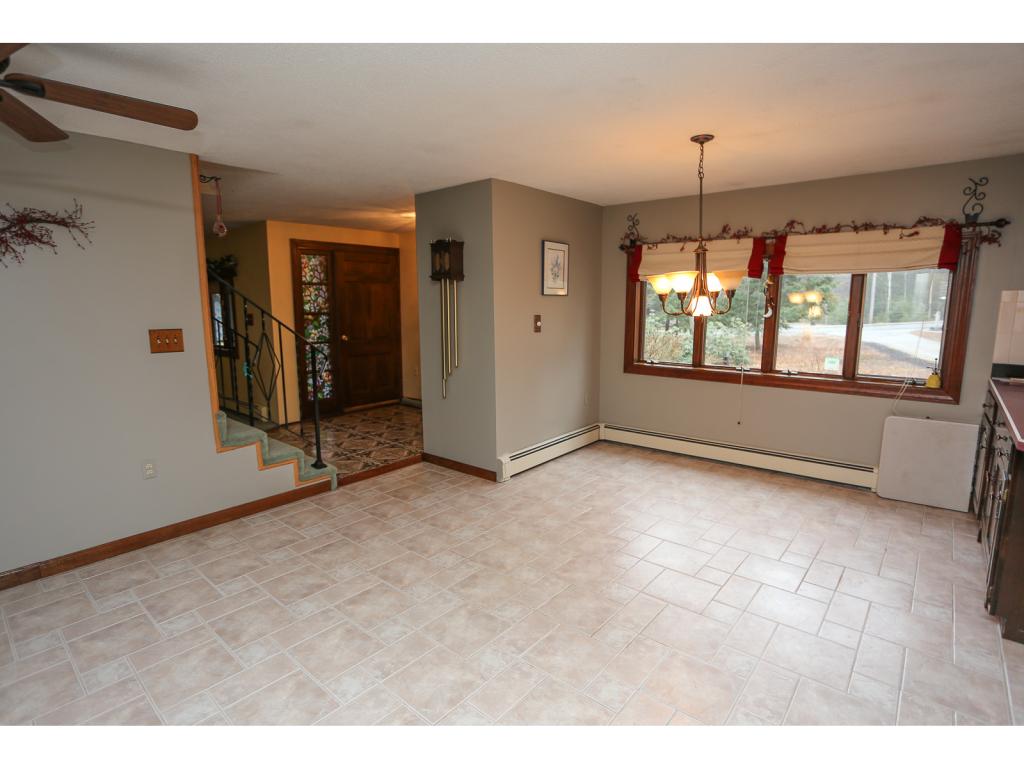 104 Hackett Hill Road Hooksett, NH 03106 - Photo 6 of 32