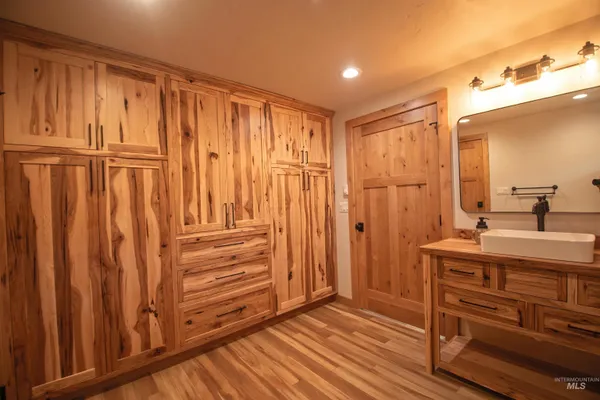 $795,000 | 2609 Highway 95, Council, ID 83612