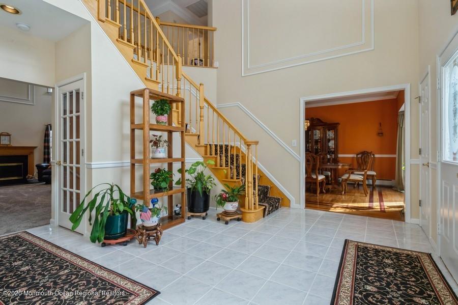 5 Mill Pond Road Millstone Township, NJ 08535 - Photo 4 of 38 Foyer