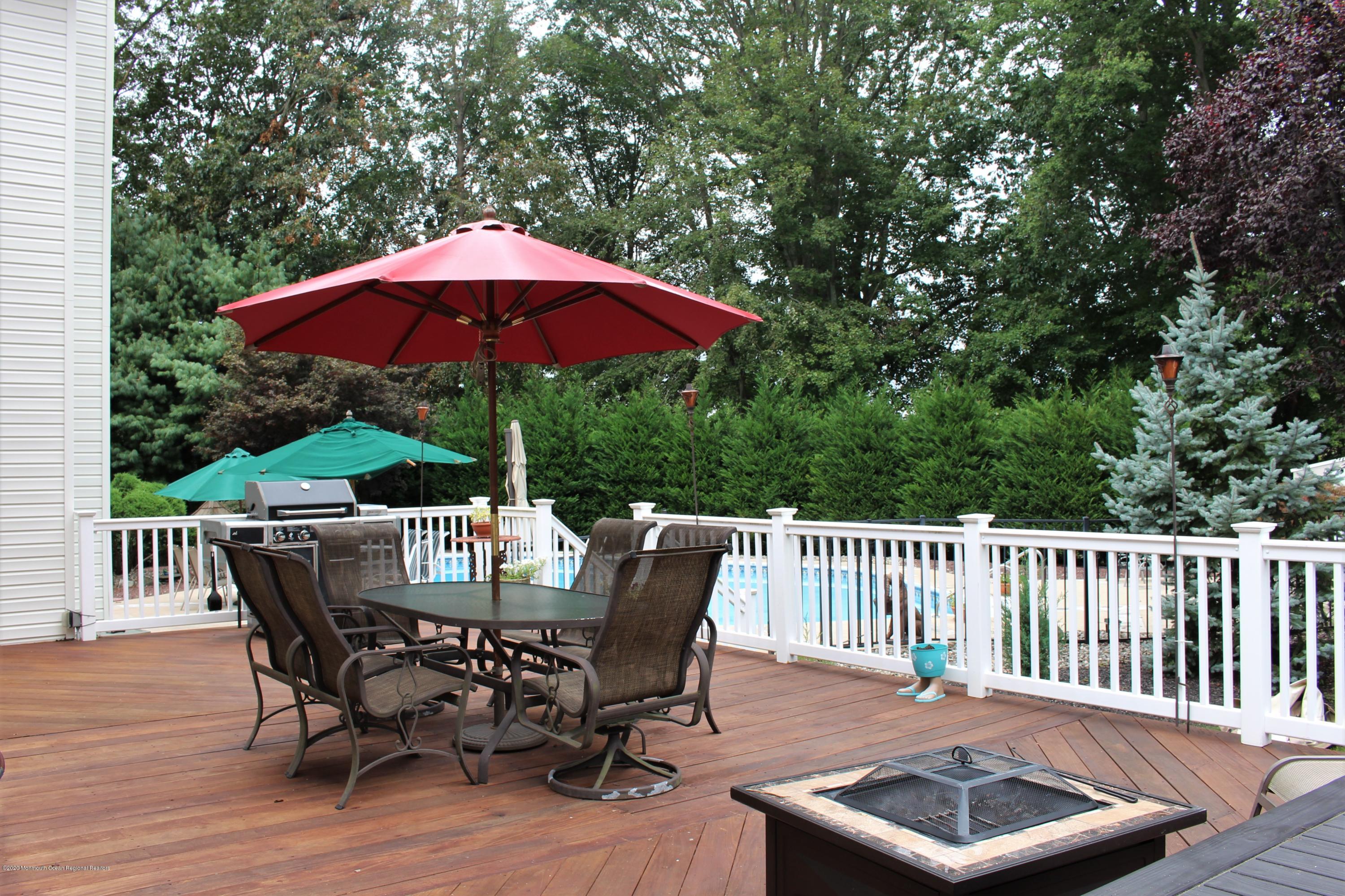 5 Mill Pond Road Millstone Township, NJ 08535 - Photo 31 of 38 Deck