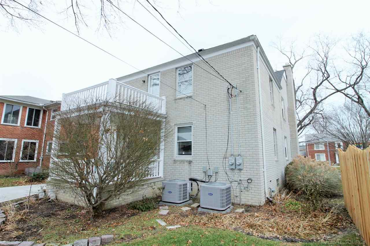 735 Harcourt Road, Unit 737 Grosse Pointe Park, MI 48230 - Photo 7 of 55