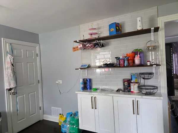 $215,000 | 14218 South Stewart Avenue, Riverdale, IL 60827