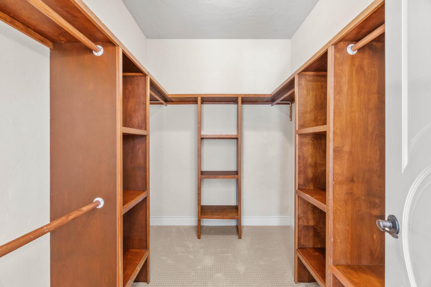 1511 Burrows Road Campbell, CA 95008 - Photo 21 of 33 Gallery Image 21
