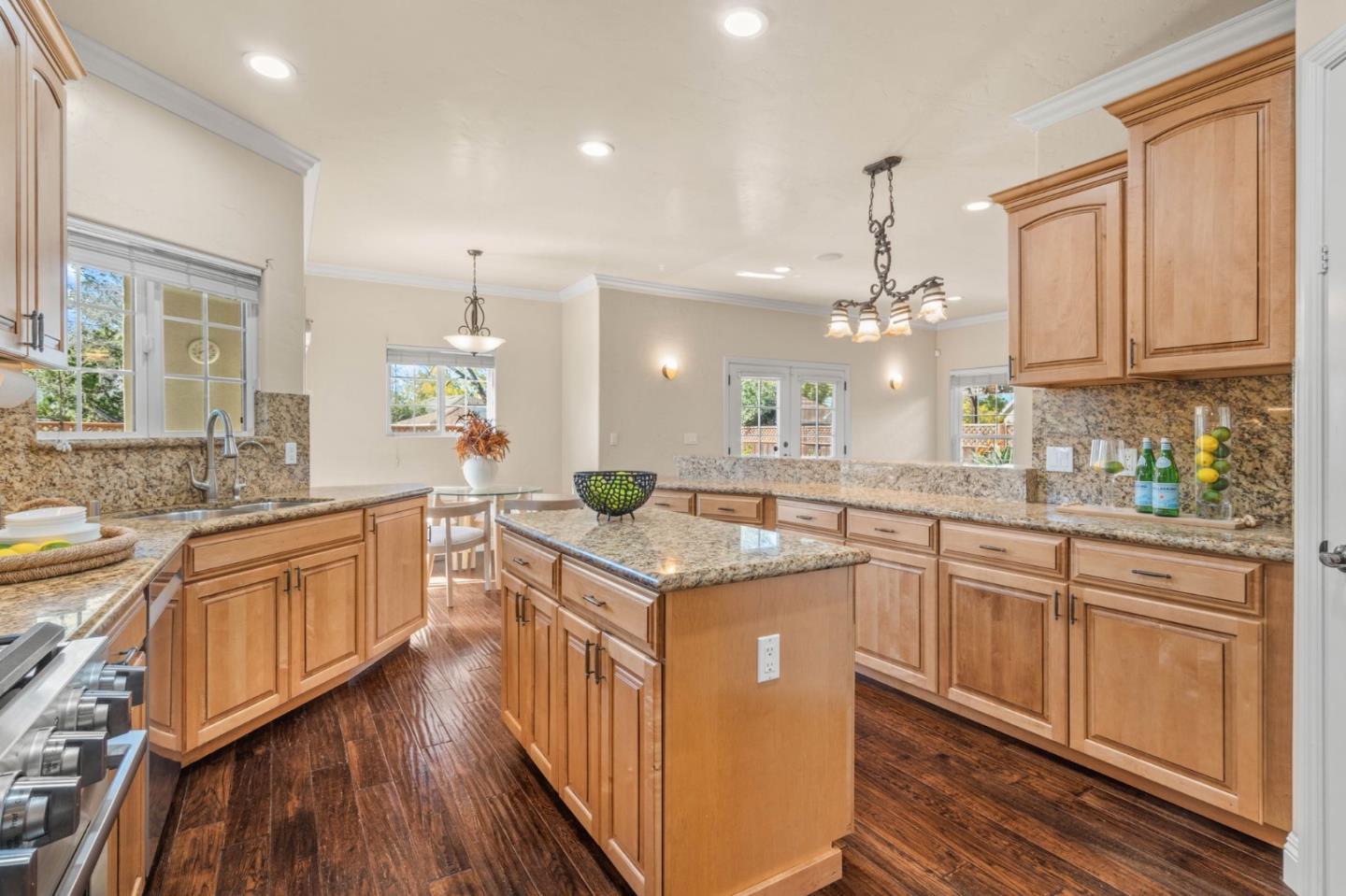 1511 Burrows Road Campbell, CA 95008 - Photo 9 of 33 Gallery Image 9
