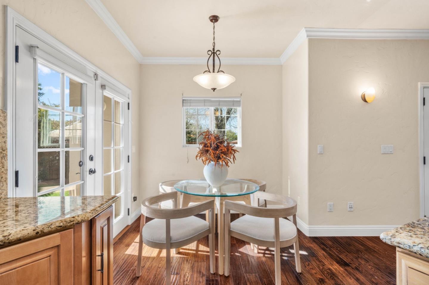 1511 Burrows Road Campbell, CA 95008 - Photo 10 of 33 Gallery Image 10