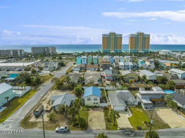 $419,900 | 7421 Sunset Avenue, Panama City Beach, FL 32408