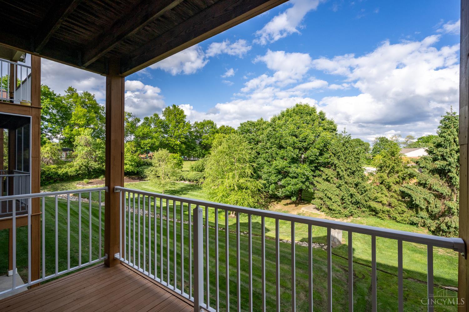 5694 Bridgetown Road, Unit 15 Cincinnati, OH 45248 - Photo 53 of 66 Gallery Image 53