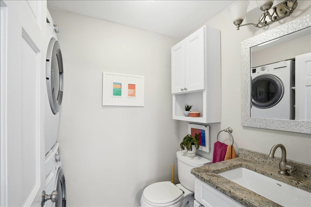 43 Hawkstead Hollow Nashua, NH 03063 - Photo 12 of 39