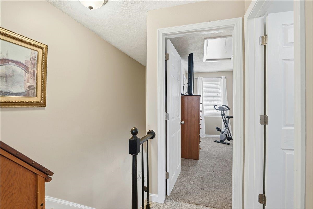 43 Hawkstead Hollow Nashua, NH 03063 - Photo 15 of 39