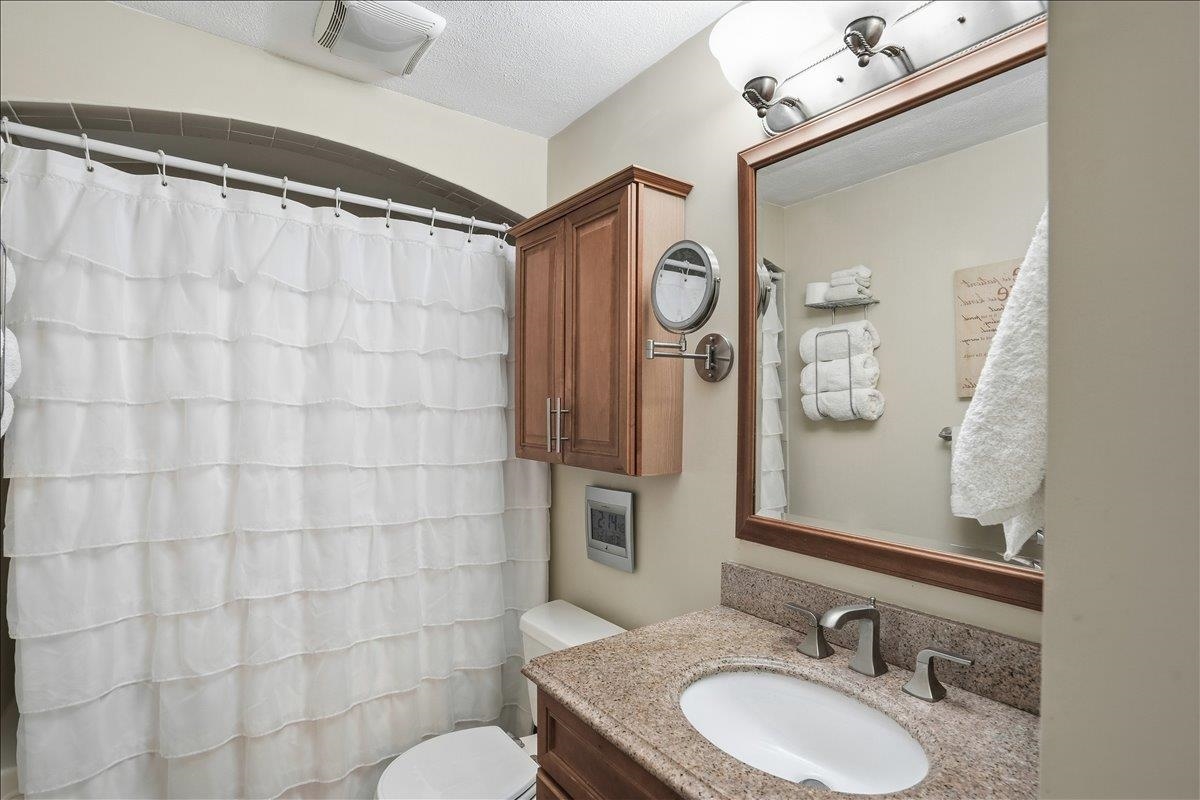 43 Hawkstead Hollow Nashua, NH 03063 - Photo 23 of 39