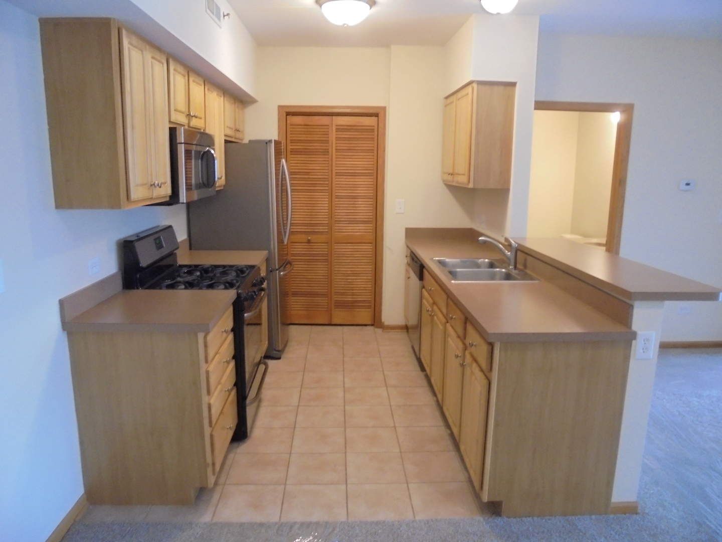 19806 Wolf Road, Unit 301 Mokena, IL 60448 - Photo 8 of 35