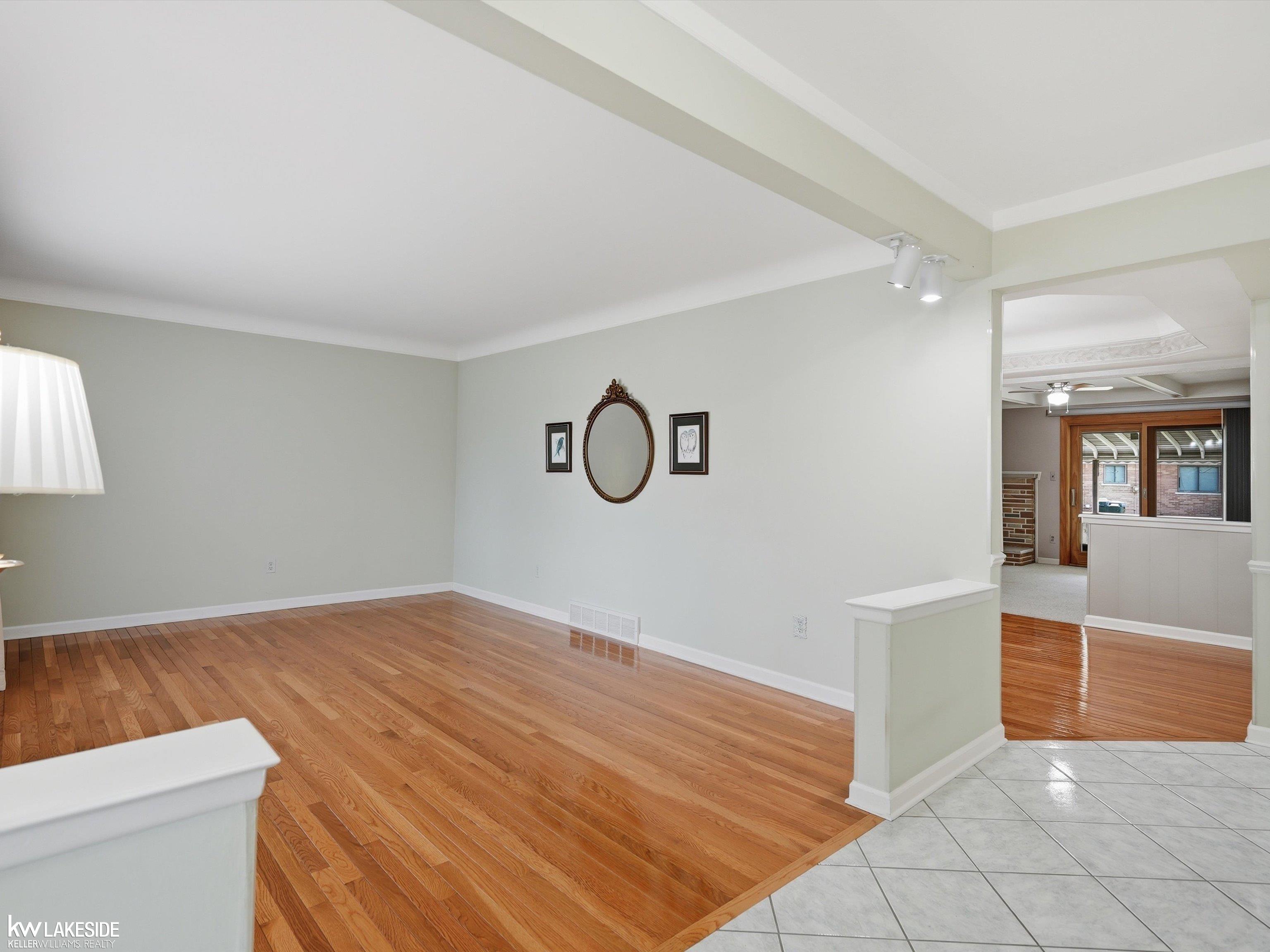 34265 Greentrees Road Sterling Heights, MI 48312 - Photo 6 of 41