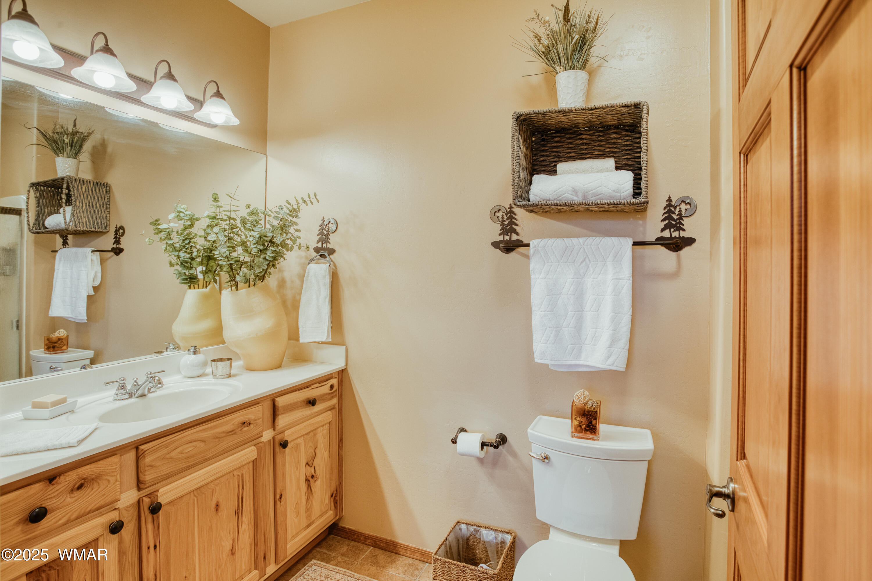 4520 West Tatanka Loop, Unit A4 Show Low, AZ 85901 - Photo 23 of 53 009A9490_HDR (1)