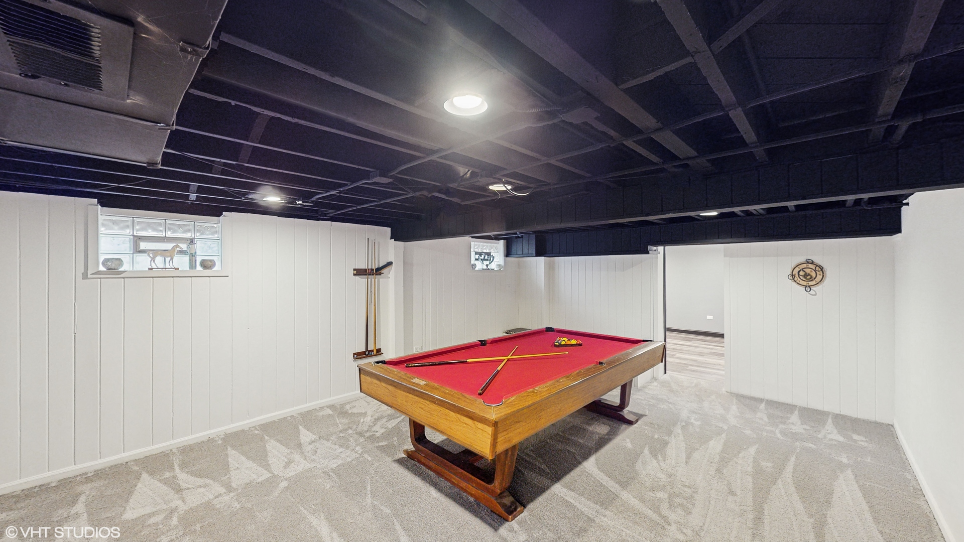 15160 West Oak Spring Road Libertyville, IL 60048 - Photo 26 of 36 a room with pool table and a table