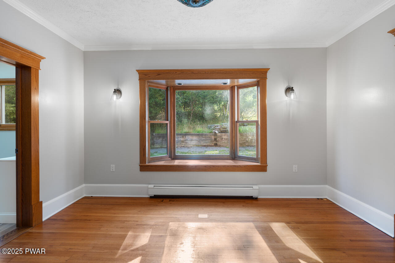 237 Woodtown Road Shohola, PA 18458 - Photo 8 of 56