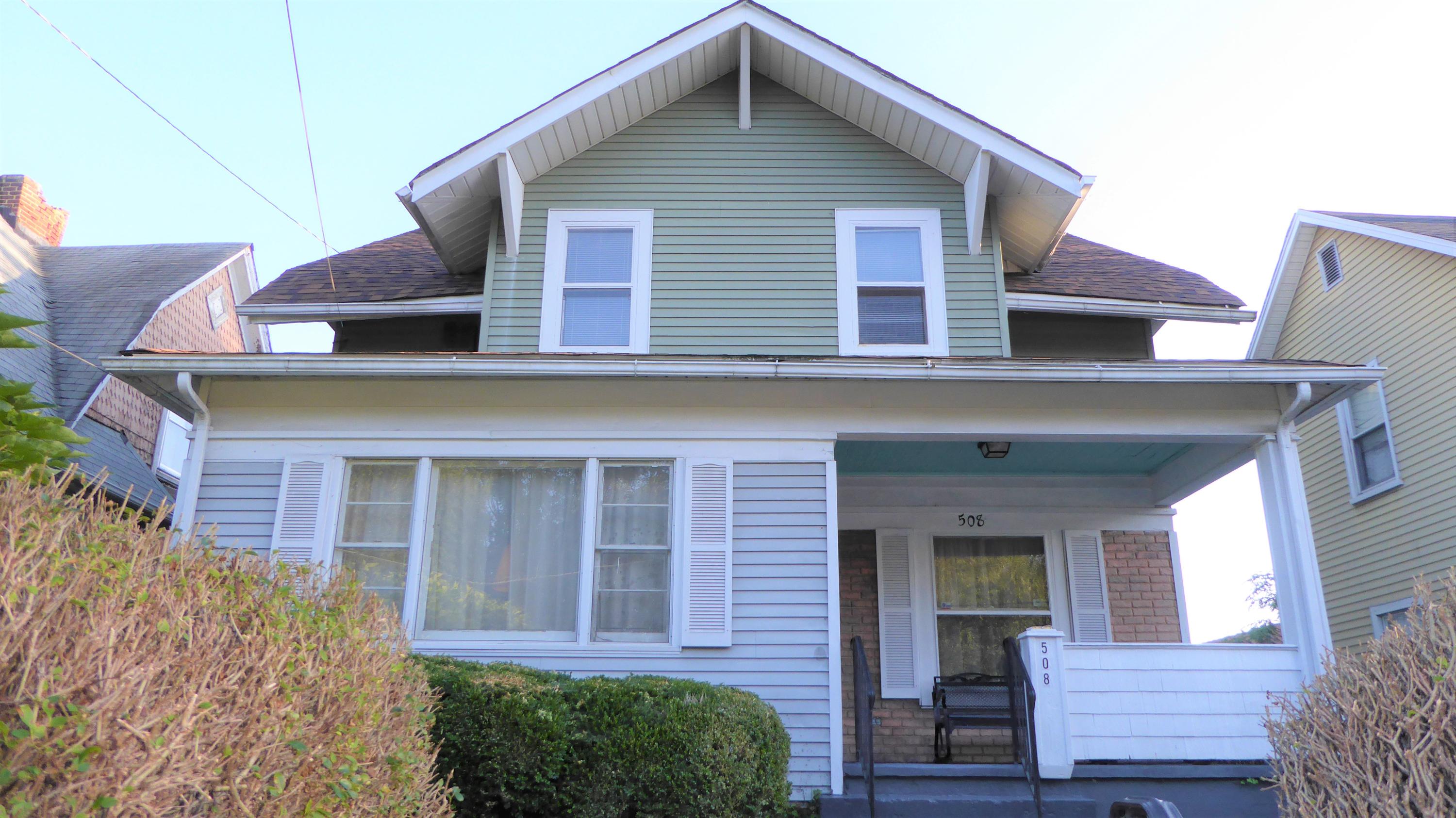 508 Rutherford Avenue Northwest Roanoke, VA 24016 - Photo 17 of 17 17 Front of Home