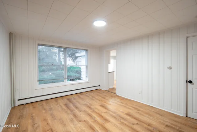 $1,995 | 37 Undine Street, Colonie, NY 12205