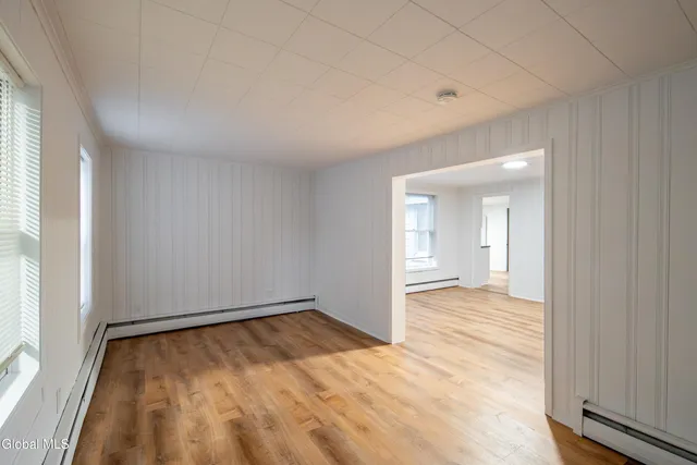 $1,995 | 37 Undine Street, Colonie, NY 12205