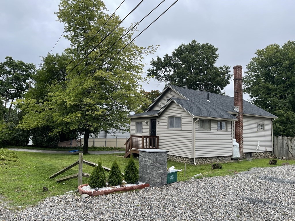 21 County Street Worcester, MA 01604 - Photo 1 of 14 Gallery Image 1