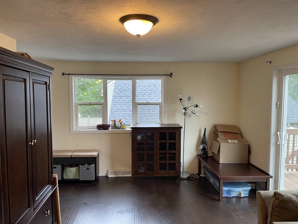 21 County Street Worcester, MA 01604 - Photo 13 of 14 Gallery Image 13