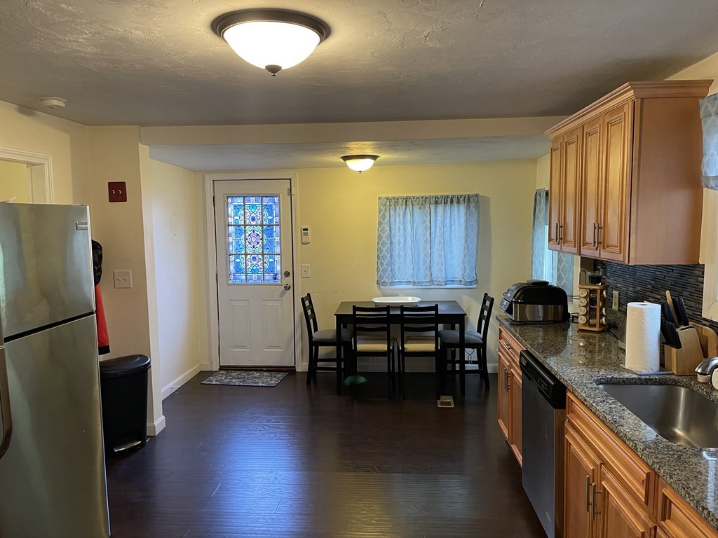 21 County Street Worcester, MA 01604 - Photo 8 of 14 Gallery Image 8