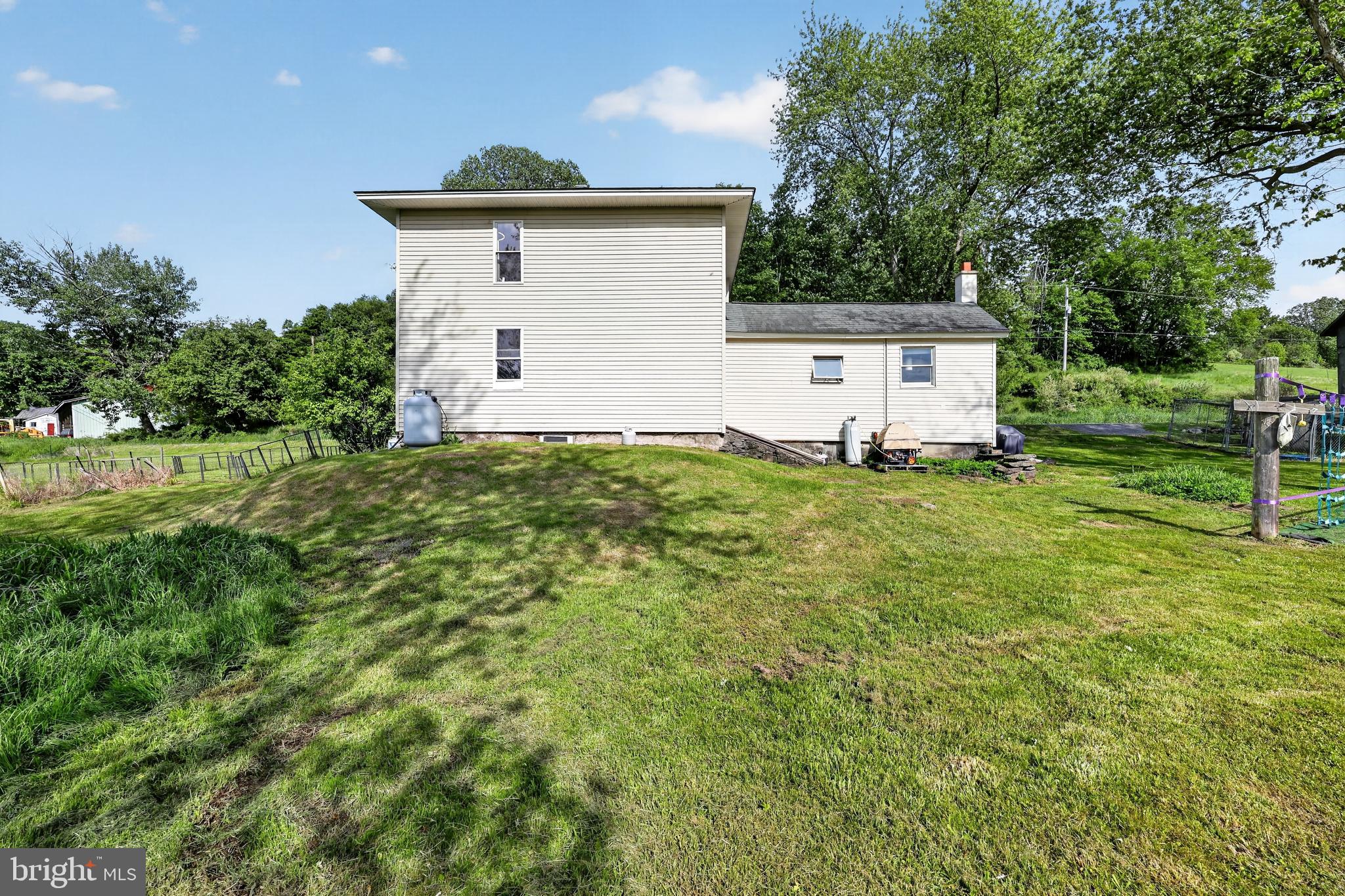 91 S Road New Albany, PA 18833 - Photo 28 of 29