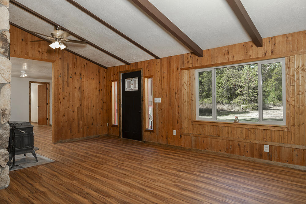 520 Tetherow Road Williams, OR 97544 - Photo 23 of 44 3