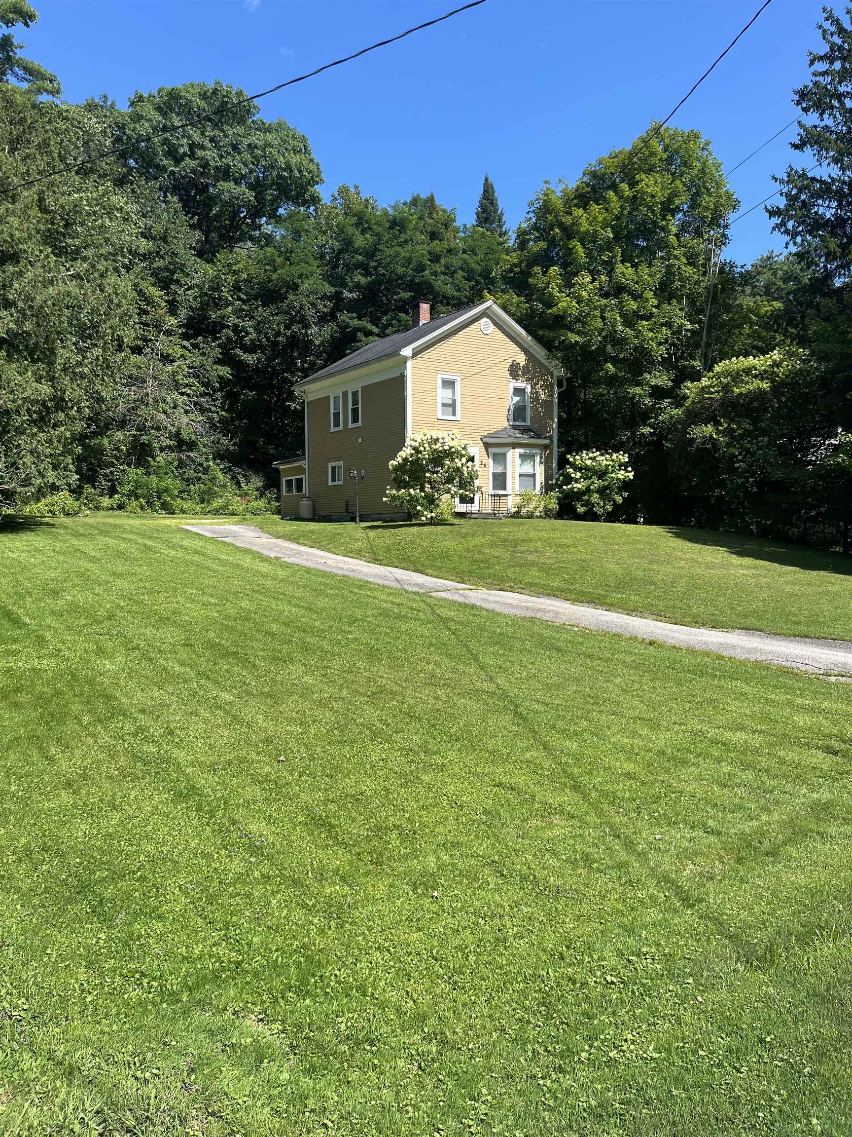 24 Pleasant Street Proctor, VT 05765 - Photo 1 of 38 Gallery Image 1