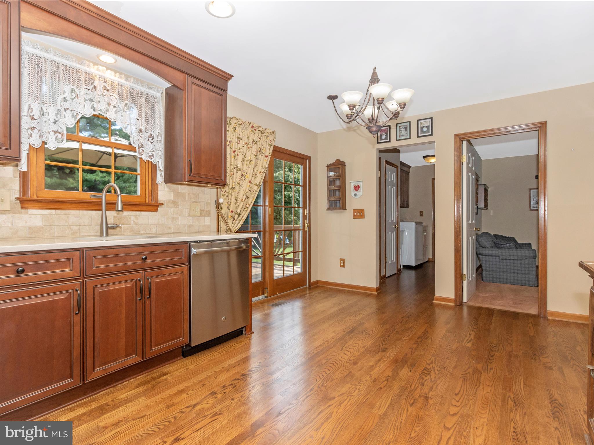 4085 Sharp Road Glenelg, MD 21737 - Photo 16 of 52 Kitchen