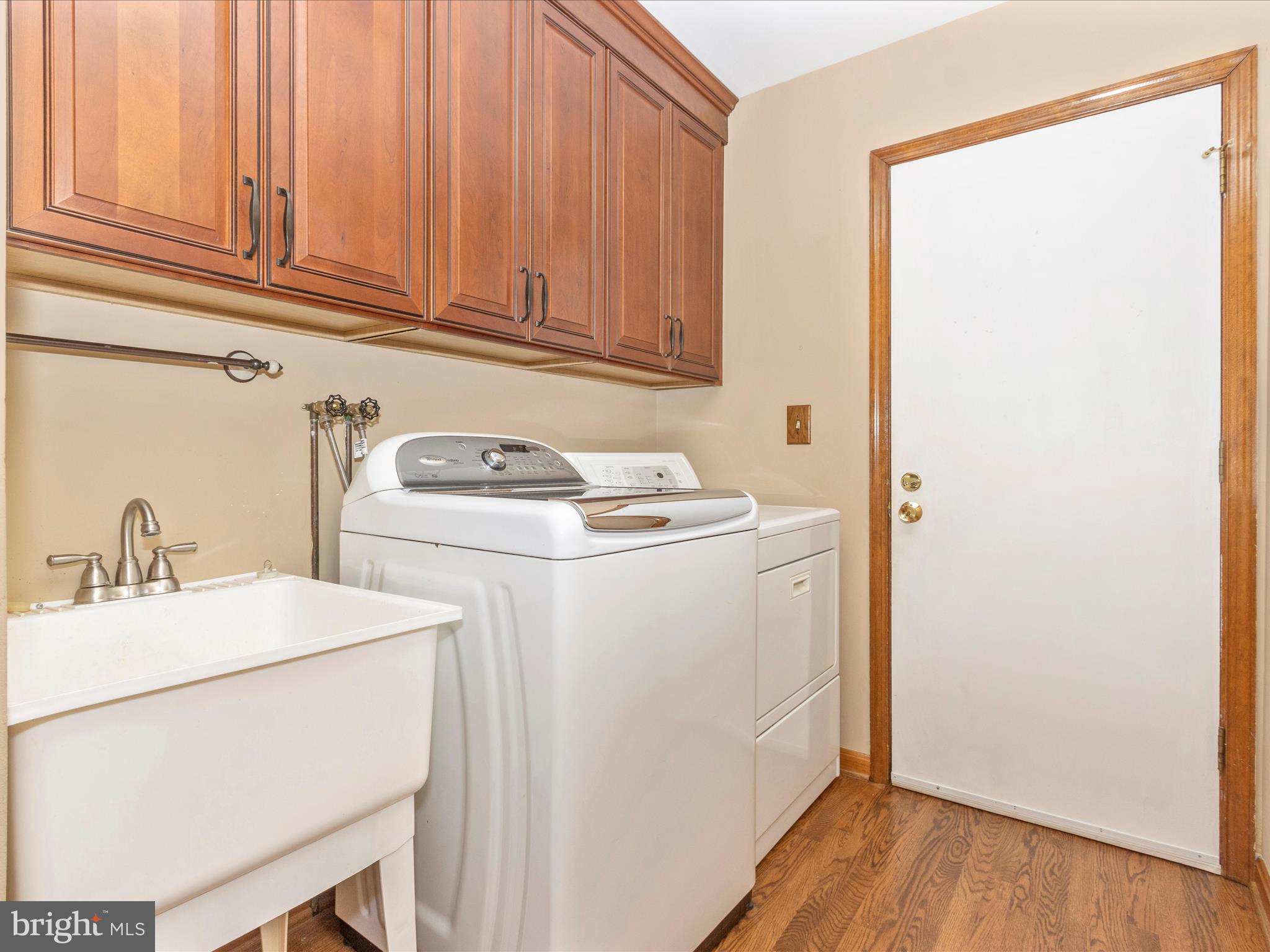 4085 Sharp Road Glenelg, MD 21737 - Photo 19 of 52 Laundry Room