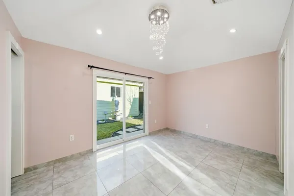 $2,300 | 10518 Pleasanton Drive, Houston, TX 77038