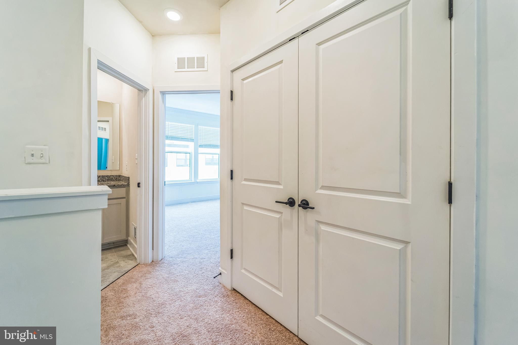 4306 Roland Heights Avenue Baltimore, MD 21211 - Photo 19 of 32