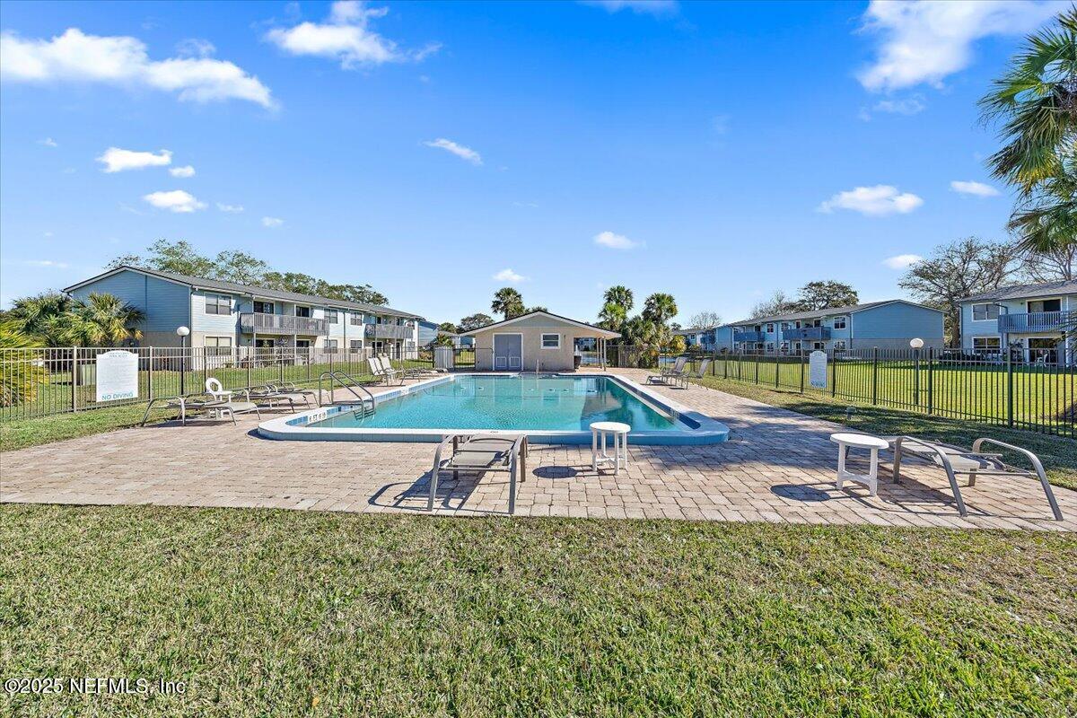 700 West Pope Road, Unit B16 St. Augustine, FL 32080 - Photo 11 of 12 11-Community Pool