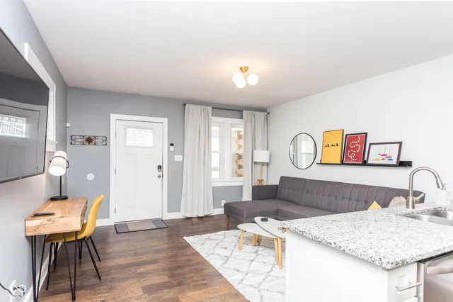 $304,900 | 1524 South East Street, Indianapolis, IN 46225