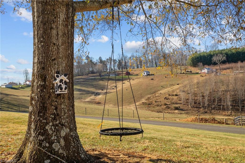 1212 Hooker Road Mount Airy, NC 27030 - Photo 13 of 45